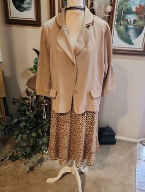Beige Ladies Blazer with Floral Trim And Skirt Set